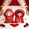 Um par de almofadas de casamento de alta qualidade com o caractere chinês para felicidade, perfeitas para recém-casados e celebrações de casamento