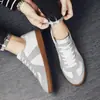 Zapatillas de entrenamiento alemanas para hombre 2026 modelo nuevo, zapatillas blancas para pareja, transpirables y versátiles, zapatillas deportivas casuales de suela plana, zapatillas de suela blanda para hombre
