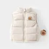 Ropa exterior de color liso para bebés niños y niñas Versátil Elegante Otoño Nuevas Llegadas Tejido Clase A Chaleco de Algodón para Bebé