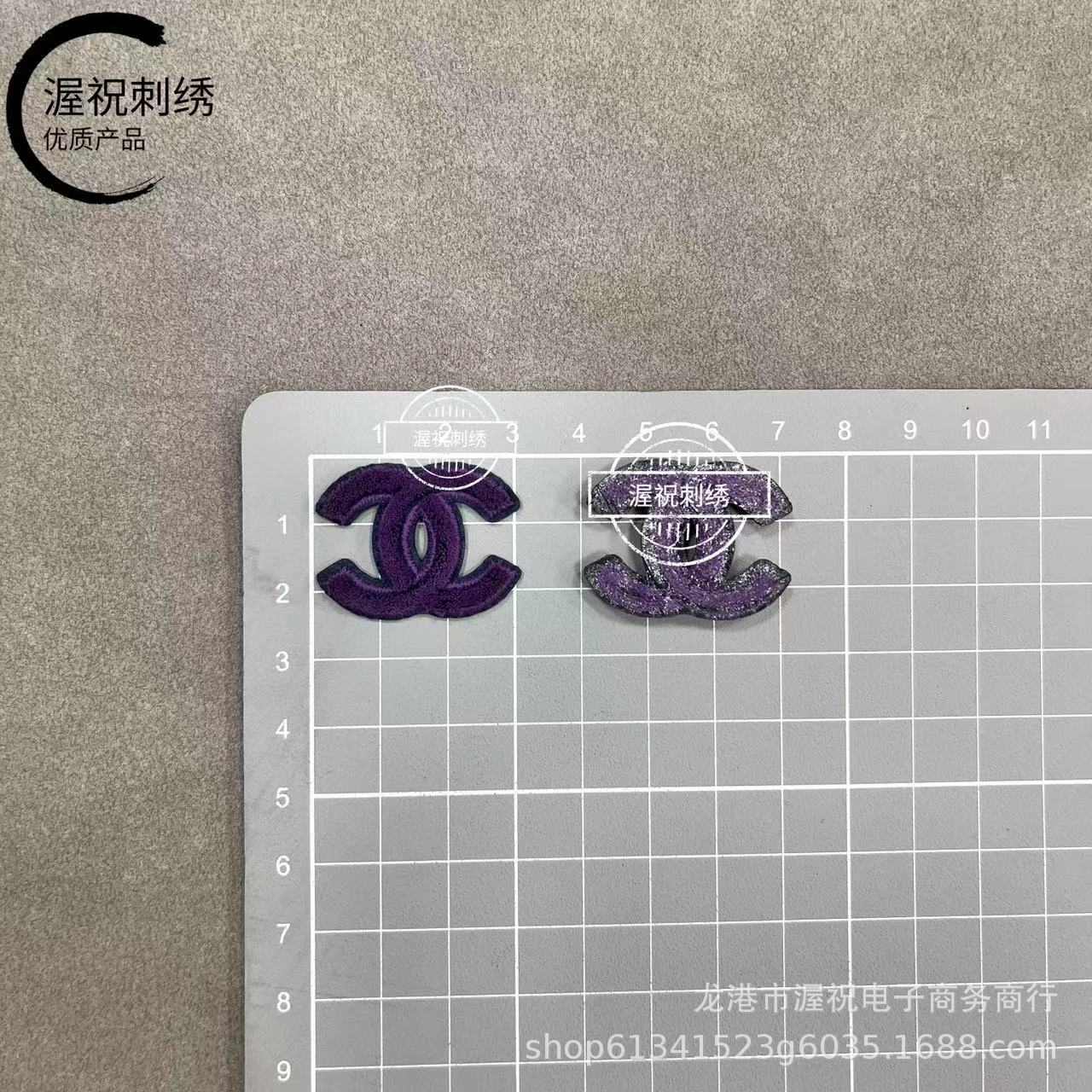 布贴刺绣款双C WZ-BTCXSC003