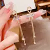 Pendientes de Borla de Mariposa de Estilo Nuevo, Frescos y Elegantes, con un Toque de Alta Gama, Pendientes de Diseño Único y Etéreo 2025