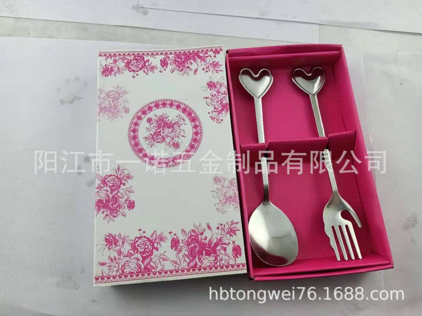 儿童餐具4.jpg
