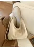 Bolso Tote Retro de Moda de Comercio Exterior para Mujer 2025 Nuevo Modelo Mochila de Gran Capacidad para Viajes Diarios Bolso de Hombro Simple de Alta Gama