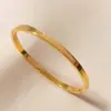 Pulsera Transfronteriza de Acero de Titanio Europea y Americana para Mujer, No se Desvanece, Diseño de Nicho Arco del Triunfo, Sensación de Alta Gama, Lujo Ligero, Simple y Versátil, Elegante