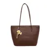 Bolsa grande de palha tecida retrô para mulheres, novo estilo 2026, de alta qualidade, bolsa tote minimalista, grande capacidade, bolsa de ombro, bolsa de mão para o dia a dia