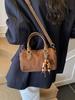 Bolso Pequeño Retro Esmerilado de Alta Gama para Mujer 2026 Nuevo Bolso Cruzado de Moda Otoño e Invierno Bolso de Mano de Gamuza Tipo Almohada