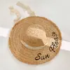 Sombrero de Playa de Paja Raffia Estilo Francés de Ala Ancha Sombrero de Protección Solar para Vacaciones en la Costa 2026 Nuevo Diseño Hueco Sombrero de Paja Parasol para Mujer