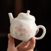 Tetera de cerámica con flor de cerezo pintada a mano, juego de té Kung Fu, tetera individual para uso doméstico, cafetera de té fresca y sencilla