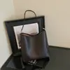 Bolso casual de axila estilo coreano, bolso de hombro de gran capacidad, nuevo bolso cubo retro trendy para el otoño de 2026