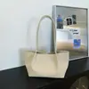 Bolso de axila de alta gama transfronterizo de nicho con patrón de diamante para mujer, nuevo bolso de hombro versátil para el día a día 2026, bolso tipo almohada de boliche