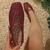 Tamanho Plus Border Crossing Estilo Simples Retrô Cabedal de Sapato com Fivela de Tira Única Sola Rasteira Sapatos Mary Jane Moda Feminina Bico Quadrado Vazado