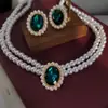 Conjunto de Colar e Brincos de Esmeralda para Mulheres, Gargantilha Estilo Hong Kong, Corrente para Clavícula, Conjunto de Colares de Esmeralda Vintage no Atacado