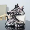 Zapatos deportivos para niños de 6 a 12 años primavera resistentes al desgaste nuevo botón infantiles antideslizantes transpirables de cuero para baloncesto para hombre ligeros