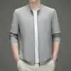 Ropa de Moda Casual para Hombres de Mediana Edad con Cuello Alto Protección Solar Verano 2026 Nuevo Estilo Ligera Sencilla a la Moda Chaqueta de una Sola Capa