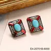 Pendientes vintage de turquesa, pendientes de nicho de alta calidad, pendientes de abanico con borlas y perlas de mariposa, nuevos pendientes de moda que combinan con todo para mujer.