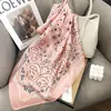 Pañuelo Cuadrado de Seda Sintética con Estampado Paisley Retro para Mujer, Nuevo en Otoño, Tacto de Alta Gama, Elegante, de Nicho, Versátil, Accesorio para el Cuello