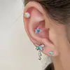 Clavos para Hueso de la Oreja Shi Jiahuazi de 4 mm 30 Colores Opcionales Tapones Espirales de Acero de Titanio para Dormir Sin Quitar Clavos para Hueso de la Oreja con Diamante de Colores