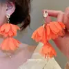 Pendientes de Hilo Metálico Plateado con Flor de Gasa y Borla, Pendientes Vintage Elegantes de Lujo Ligero, Pendientes de Nicho de Diseñador para Mujer