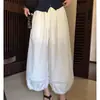 Calça de renda oca estilo coreano simples para mulheres, fina e modeladora, cintura elástica, calça casual cropped de perna larga versátil para o início do outono