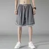 Pantalones Cortos Deportivos de Verano Finos para Hombre, Corte Holgado, Secado Rápido, de Seda Helada, Casuales hasta la Rodilla, Pantalones Cortos de Baloncesto