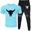 Camiseta de Manga Corta para Hombre y Pantalones Traje Casual Cuello Redondo Color Sólido Traje Deportivo Casual Venta Directa de Fábrica