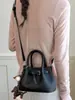 Bolso Casual Texturizado Nuevo Estilo Verano 2026, Bolso de Hombro Cruzado Moderno y Único, Bolso Cubo para Mujer Elegante y Sencillo