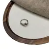 Anillo de Pedrería Bidimensional con Temática de Anime para Mujer, Estilo Lujo Ligero, Sensación Moderna y de Alta Gama, Anillo Versátil Simple Personalizado