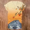 Camiseta Casual Feminina com Gola V e Manga Curta, Padrão de Pássaro Fofo Comendo Caquis em uma Árvore, Transfronteiriça, Disponível para Compra a partir de uma Peça