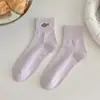 Calcetines para Mujer Zhuji para Otoño e Invierno, Calcetines de Media Pantorrilla, Absorbentes de Sudor y Resistentes al Olor, Calcetines de Algodón de Color Sólido para Mujer, Bordado de Dibujos Animados, Calcetines Personalizados Transfronterizos para Mujer