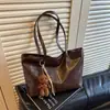 Bolsa de Mão Mais Vendida Transfronteiriça Feminina de Grande Capacidade para o Dia a Dia Bolsa Tote Casual Bolsa de Ombro Versátil Moda Bolsa de Braço