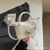 Bolso de Diseño de Nicho 2026 Mochila Linda de Moda Bordada con Caballito Bolso de Hombro Versátil para el Trabajo Bolso Cruzado