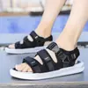 Sandalias transfronterizas para hombre, verano, casual, ropa deportiva para hombre, sandalias, zapatos de playa para hombre, en stock, sandalia al por mayor