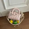 Bolso de Cadena Acolchado Estilo Francés de Nicho para Mujer 2026 Nuevo Bolso de Mano de Moda Otoñal para Viajes Diarios Hombro Único Cruzado Pequeño