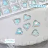 Atacado Strass para Unhas Coração Irregular com Fundo Pontiagudo de Cristal, Strass K9 Super Brilhantes, Strass Coloridos em Formato de Coração 3D, Acessórios para Unhas