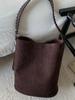 Bolsa Saco Fashionável Estilo Coreano para o Dia a Dia de Mulheres Nova Coleção Outono 2025 Elegante Bolsa de Ombro Estilosa Grande Capacidade