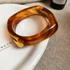 Pulsera Cuadrada de Gradiente Acrílico Pulsera Simple y Elegante Transfronteriza Europea y Americana Joyería Versátil de Moda con Temperamento Venta al por Mayor para Mujeres