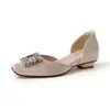 Sandálias Satinadas Vazadas com Fivela de Strass para Aumentar a Altura 6cm para Mulheres 2026 Novo Estilo Sapatos de Salto Bloco Confortáveis de Alta Qualidade