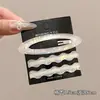 Presilha de cabelo retrô única, doce e legal, para mulheres, presilha simples de alto valor estilo francês para franja, acessório de cabelo de presilha para franja personalizado e estiloso