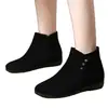 Novas botinhas de acabamento fosco, botas casuais femininas de cano curto, salto baixo, antiderrapantes, bico redondo, botas estilo Martin, coleção outono/inverno 2026, botas femininas de algodão com forro de lã
