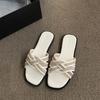 Chinelos Retrô de Nicho para Uso Externo de Verão Feminino, Nova Moda de Alto Padrão, Estilo Francês, Sandálias Planas Versáteis para Praia