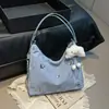 Bolsa de Gran Capacidad para Mujer 2026 Nuevo Estilo Diseño de Nicho de Alta Gama Mochila Multifuncional para el Trabajo y los Viajes, Se Puede Usar como Bolso de Hombro o Bolso Cruzado