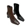 Botas curtas de pele de carneiro estilo francês com bico quadrado e salto alto emagrecedoras para mulheres, sapatos de outono e inverno, salto grosso de couro genuíno, zíper lateral, botas justas elásticas