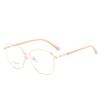 2022 montura de gafas de moda para hombres y mujeres TikTok Net red, montura de metal ligero, se puede equipar con gafas para miopía con luz anti-azul, gafas decorativas