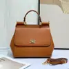 Série Dama da Sicília Simples e Versátil Estampa de Palmeira Bolsa de Ombro Cruzada Única Moda para Trabalho e Festa Bolsa Feminina Atacado
