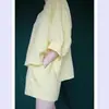 Conjunto Casual de Verão 2026 Confortável Leve Respirável Conjunto de Duas Peças Doce Amarelo Creme Conjunto de Camisa e Shorts de Linho