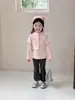 Otoño 2026 Nuevo Estilo Coreano Ropa Infantil Niñas Chaqueta de Botones Redonda Cuello Redondo Dos Piezas Top Dulce y Lindo Camiseta Básica