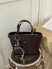 Bolso de Mujer 2026 Primavera Nuevo Bolso de Cuero PU de Gran Capacidad Bolso de Hombro y Mano para Mujer Bolso Tote de Gama Alta de Nicho para Viajes