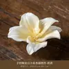 Adorno chino tradicional estilo Zen de pétalo de lirio tallado a mano en cerámica, portaincienso de alta gama para decoración del hogar con base y difusor de aroma