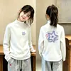 2026 Top de Forro Polar Otoño/Invierno para Niñas Medianas y Grandes Camiseta Elegante de Manga Larga Versátil Prenda Base Moda Cuello Alto Ropa Interior