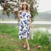 Vestido de algodão e seda de alta qualidade para mulheres de meia-idade e idosas, novo vestido longo de verão para mães de meia-idade, elegante camisola para mulheres, adequado para usar no verão